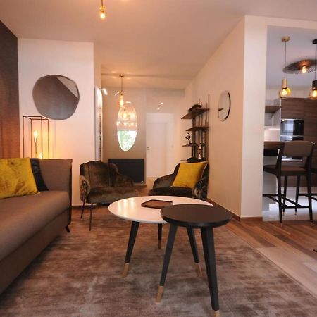 Le Matignon - Design Apartment Facing Lake Annecy Buitenkant foto