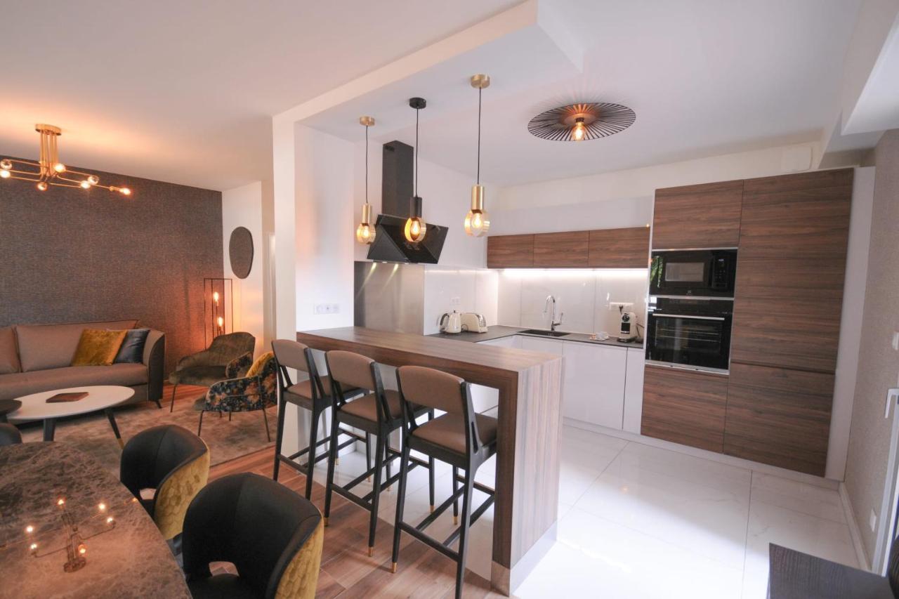 Le Matignon - Design Apartment Facing Lake Annecy Buitenkant foto
