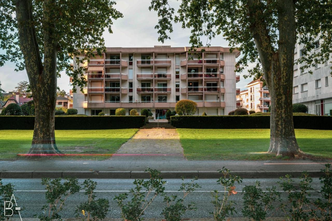 Le Matignon - Design Apartment Facing Lake Annecy Buitenkant foto